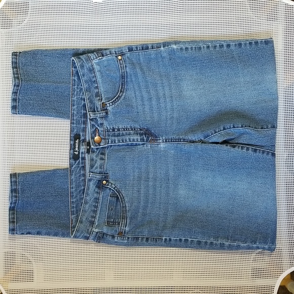 Embellished pockets jeans - Picture 2 of 7